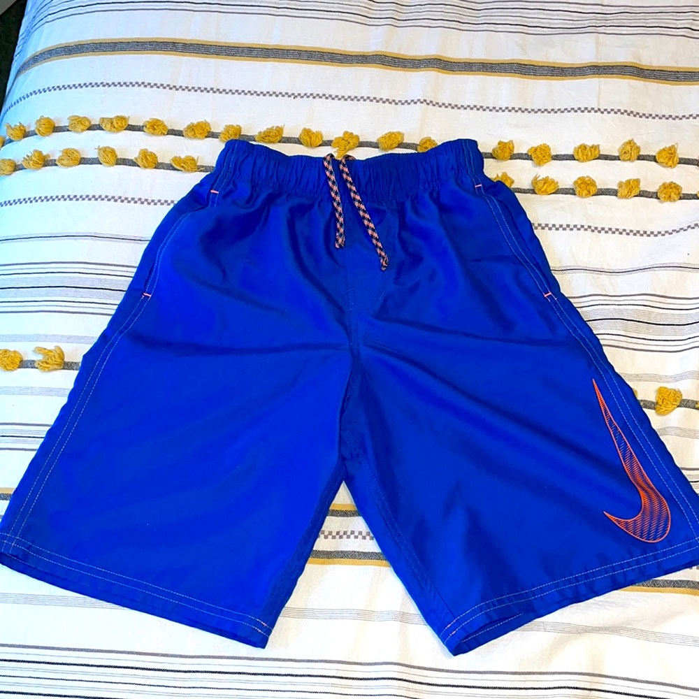 Boys Nike Size L Swim trunks